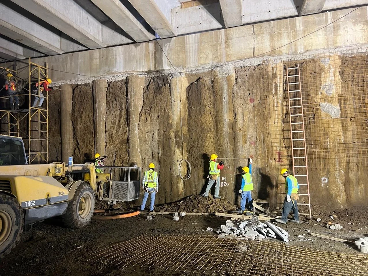 Trabajos de concreto en Circunvalación Norte